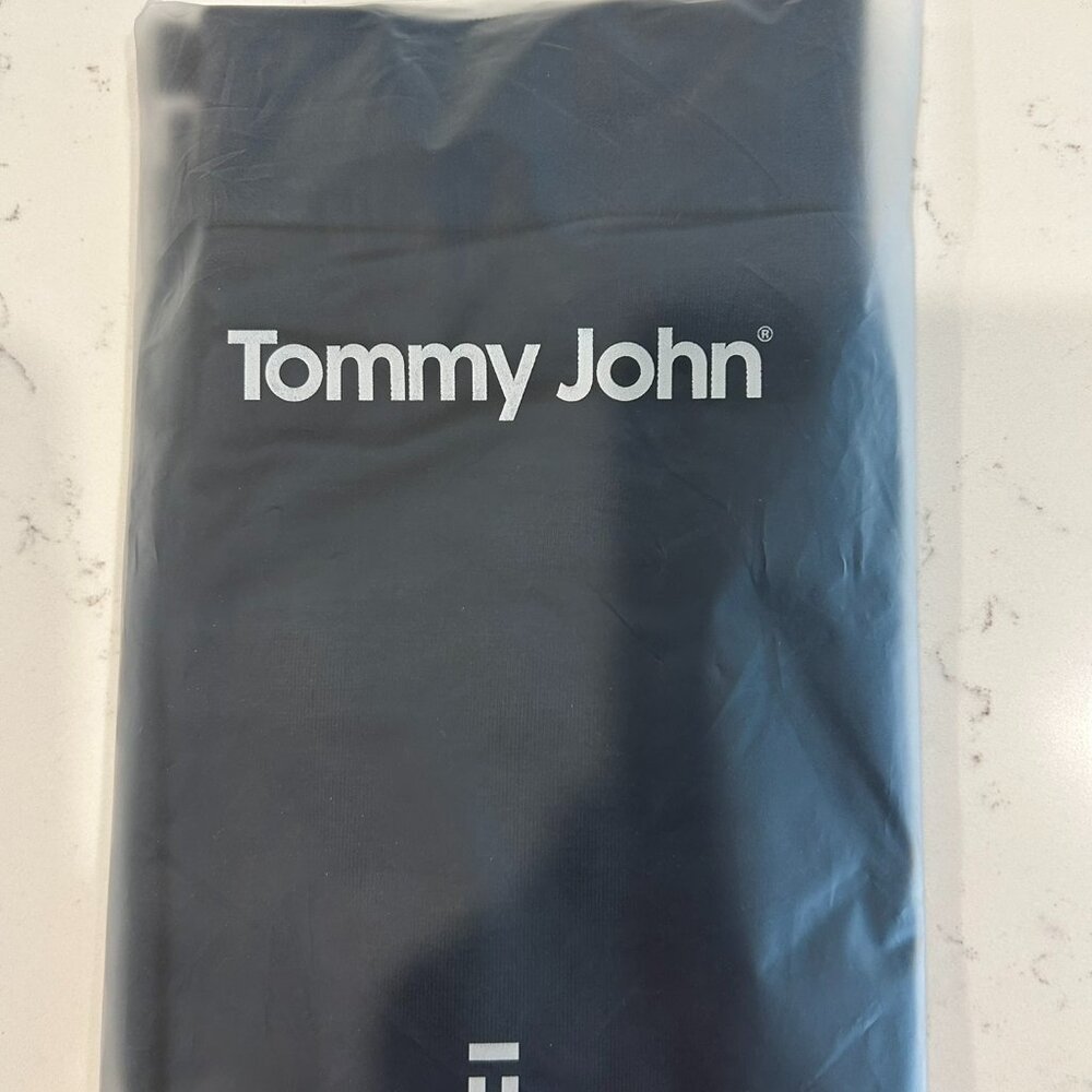 Tommy John Men's Boxer Briefs NIP Blue XXL